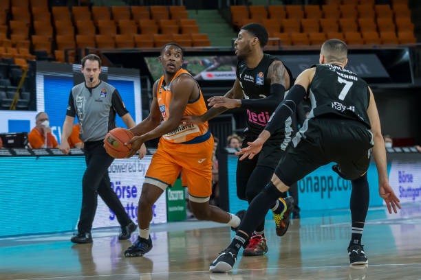 容存在一定 容存在一定